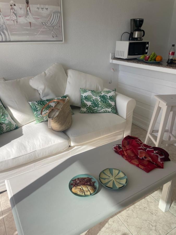 Juncos I Leilighet San Bartolomé Eksteriør bilde
